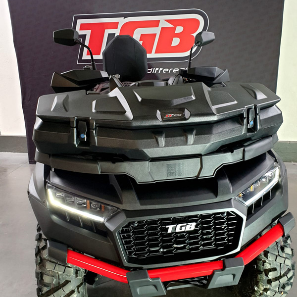 accessoire coffre avant uride tgb